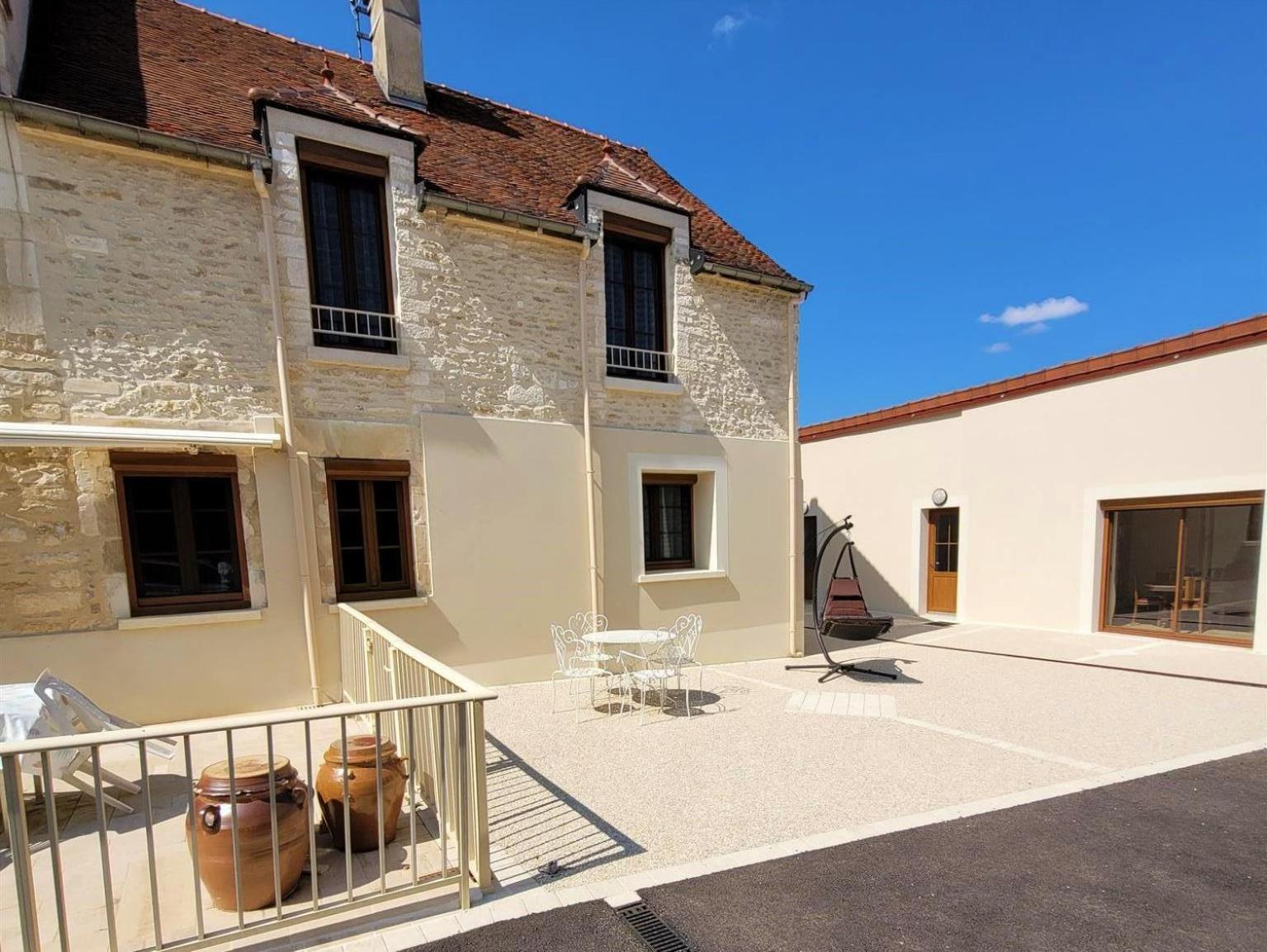 Le Domaine Des Gemmes Bed and Breakfast Tissey Eksteriør billede